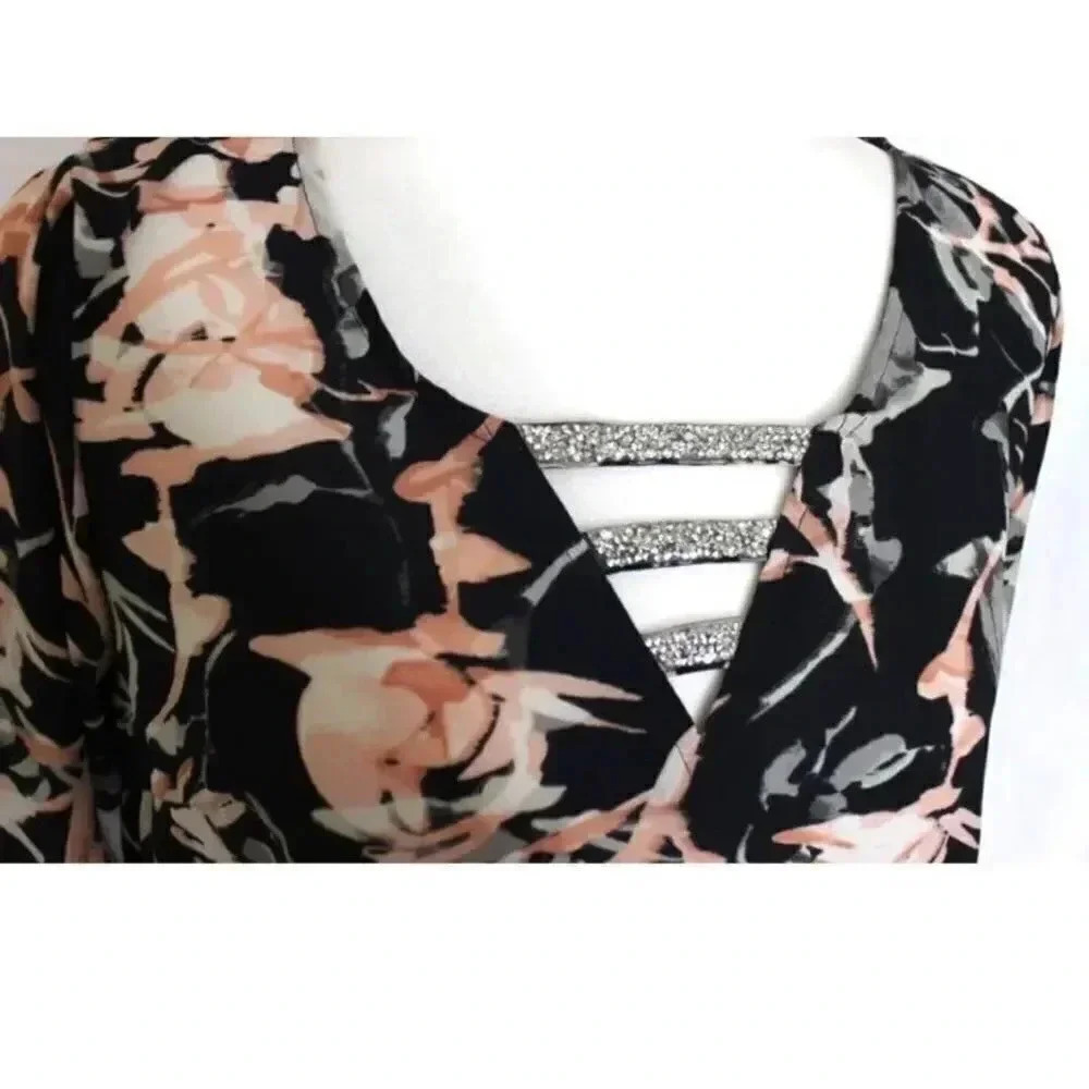 JUICY COUTURE Navy Blue & Pink Floral Blouse Size XL Long Sleeve Rhinestones - Picture 2 of 4